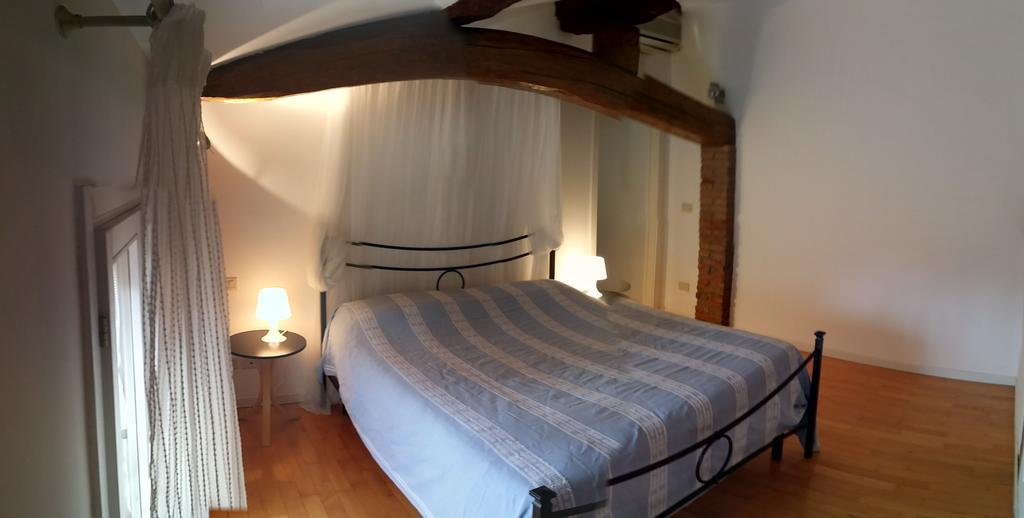 Mansarda Santa Margherita Appartement Bologna Kamer foto